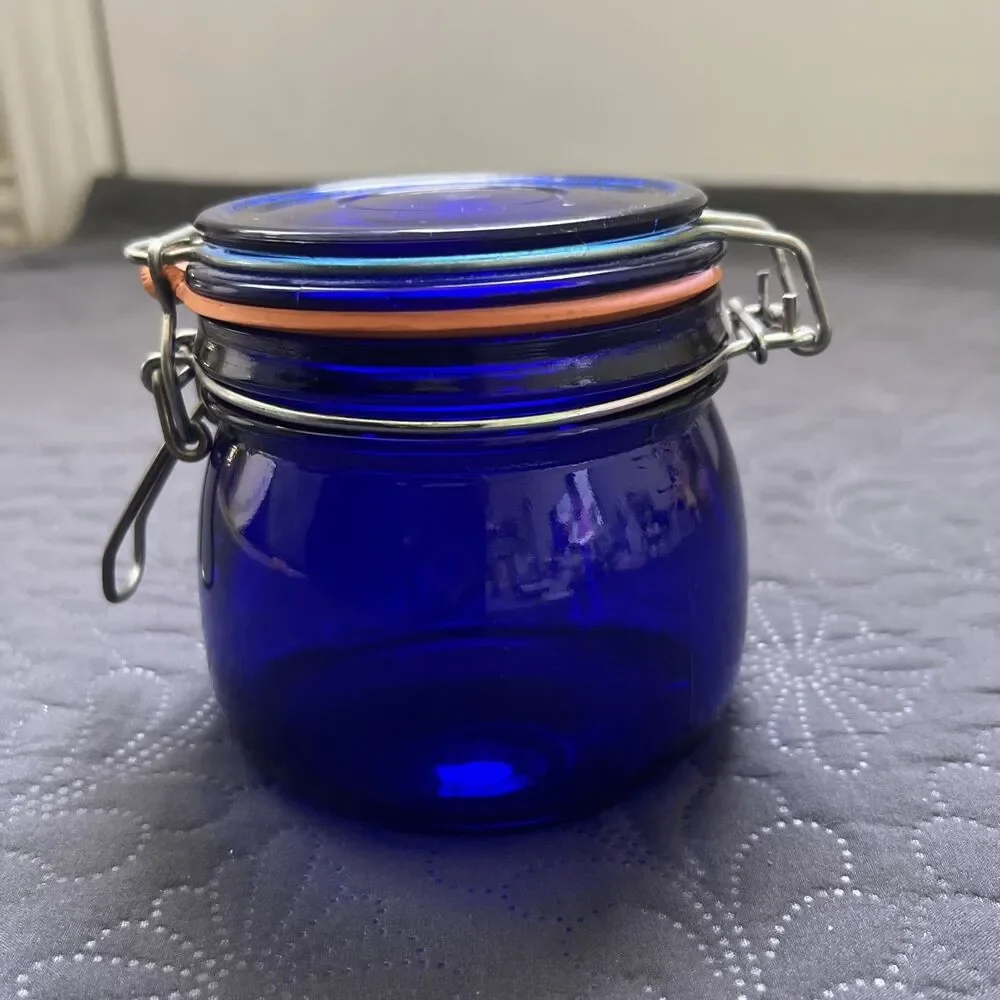 VINTAGE CROWNFORD COBALT BLUE GLASS JAR MADE IN ITALY ONE PINT WIRE SEALING HOME